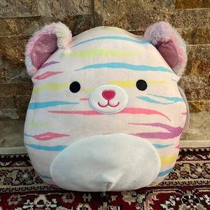 Atoosa the squishmallow! Brand new